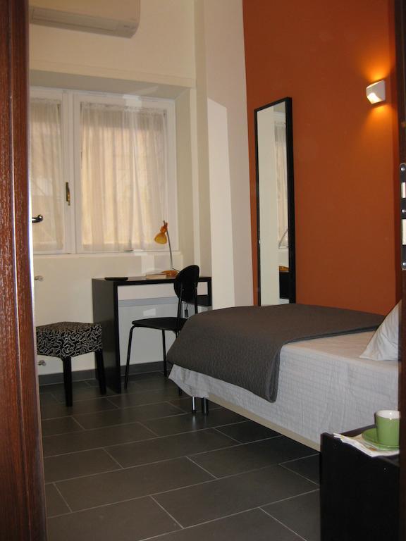 Domus Giardini Vaticani Hostal Roma Habitación foto