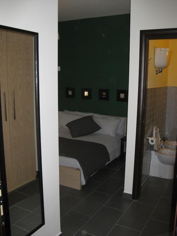 Domus Giardini Vaticani Hostal Roma Habitación foto